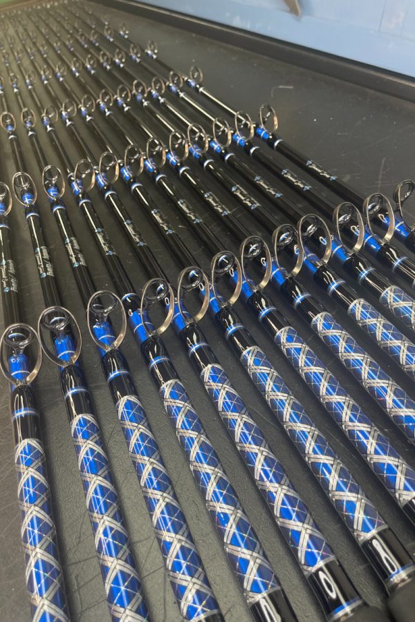OVERSTOCK 4 Blue & Silver Diamond Series 7' Kingfish 20-50# Rod Bundle - Image 4
