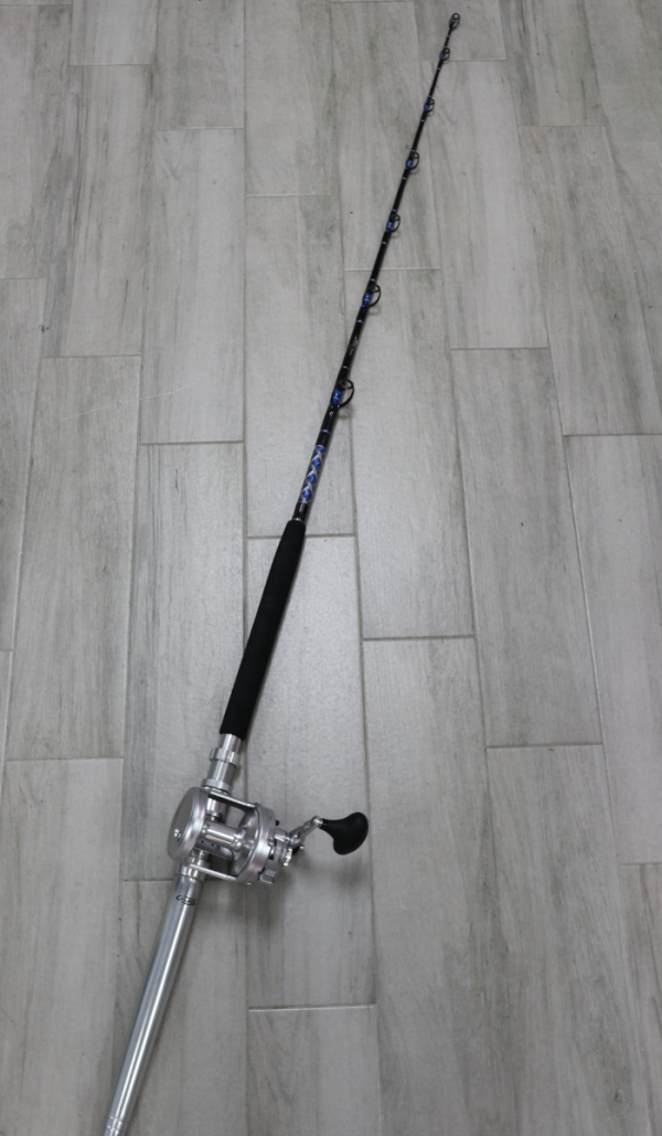 OVERSTOCK Four 6' Diamond Series Blue/Silver Stand Up Trolling Rod Bundle
