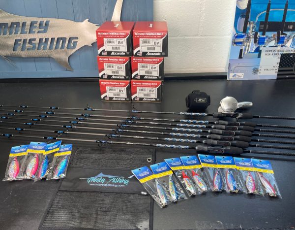Slow Pitch Jigging Package (1 Rod, 1 500N Reel, 12 Pack Jigs)