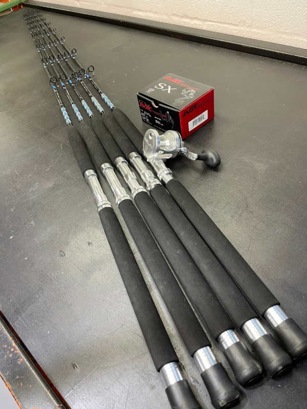 OVERSTOCK 6'6" Blue/Silver 15-30# VJP Vertical Jig Conventional Combo - Image 2
