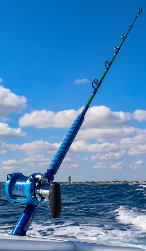 Custom Painted Mahi 6' Trolling Rod w/ Winthrop Roller Top - Image 5