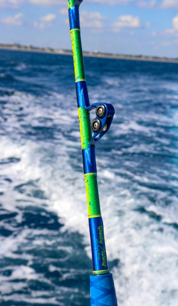 Custom Painted Mahi 6' 60-130# Trolling Rod w/ Winthrop Rollers - Image 9