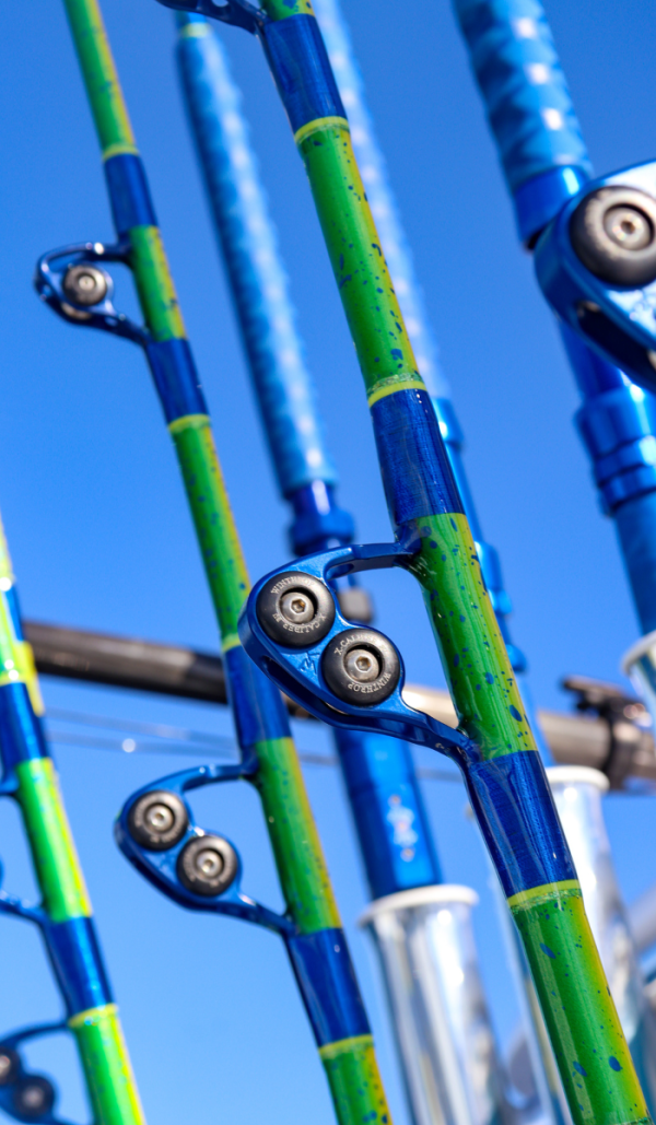 Custom Painted Mahi 6' 60-130# Trolling Rod w/ Winthrop Rollers - Image 8