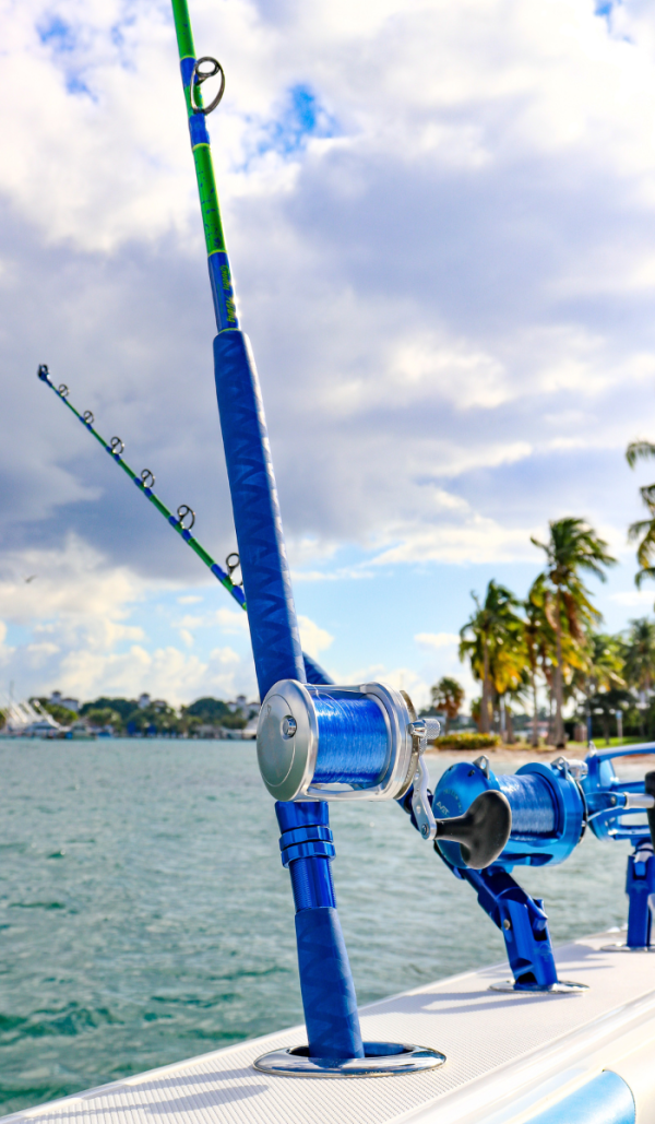 Custom Painted Mahi 7' 20-50# 700M Conventional Rod (Kingfish) - Image 10