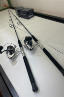 OVERSTOCK (2) Blue/Silver Diamond Series 7' Graphite 15-30# Spinning Rod with (2) Saragossa 8000 Combos