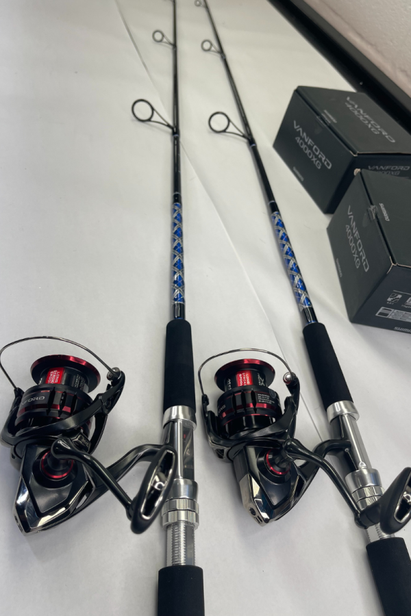 OVERSTOCK (2) Blue/Silver Diamond Series 7' Graphite Spinning Rod with (2) Vanford 4000 Combos - Image 6