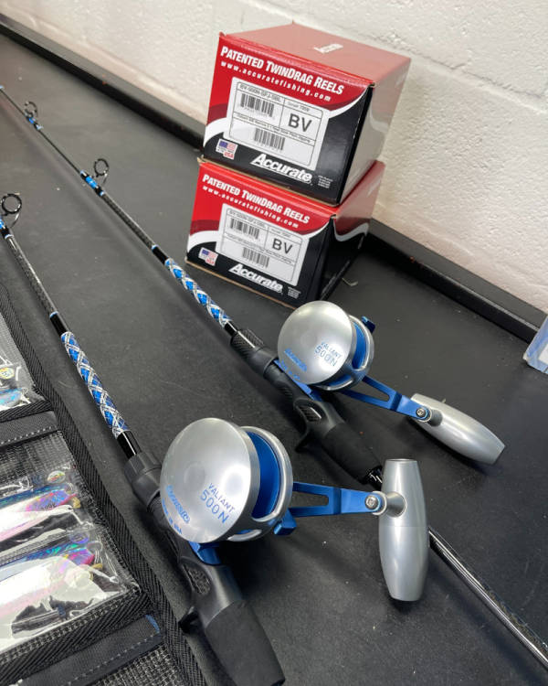 Slow Pitch Jigging Package (2 Rods, 2 500N Reels, 24 Pack Jigs) - Image 6