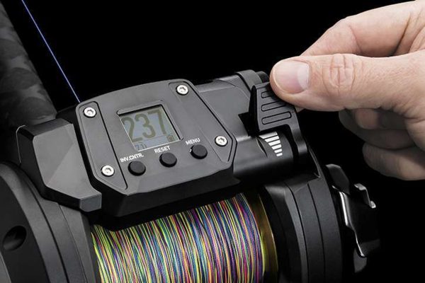 Daiwa Tanacom 1200 Power Assist Electric Reel - Image 6
